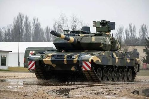 Xe tăng Leopard 2A7+HU: 'Viên ngọc quý trên vương miện'