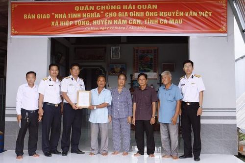 Vùng 5 Hải quân: Nhiều hoạt động tri ân các gia đình thương binh, liệt sĩ