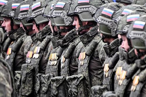 CNN: Nga treo thưởng cho người dân Moscow số tiền kỷ lục 22.000 USD để chiến đấu ở Ukraine