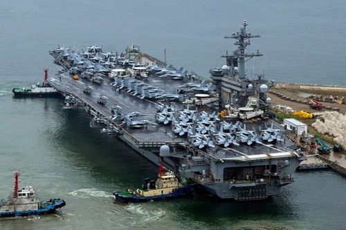 3 sinh viên Trung Quốc bị tố quay lén tàu sân bay Mỹ bằng UAV, có thể chịu 3 năm tù giam