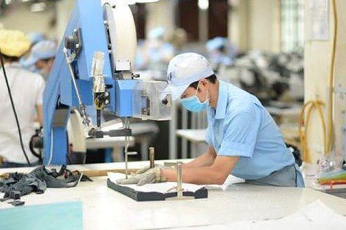 VietCap: Thị trường lao động cải thiện mạnh, khu vực dịch vụ tăng trưởng tốt nhất