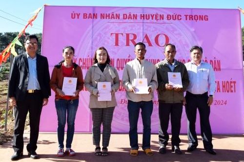 Dự án hồ Ta Hoét: Quan tâm đến chính sách hỗ trợ và tái định canh cho người dân