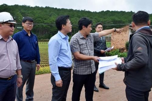 Đức Trọng: Kiểm tra tiến độ thi công khu tái định canh phục vụ Dự án hồ chứa nước Ta Hoét