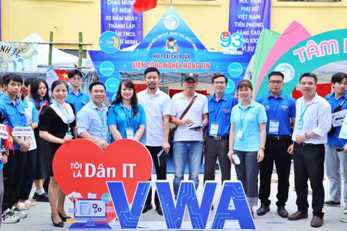 Học Công nghệ thông tin tại Học viện Phụ nữ Việt Nam: Đào tạo gắn với ứng dụng thực tiễn