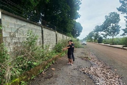 Dùng kéo cắt chỉ đâm phụ nữ để cướp tài sản