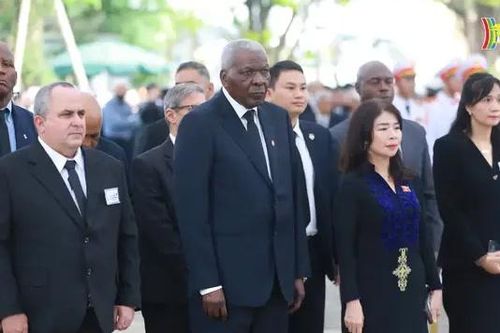 Các đoàn quốc tế viếng Tổng Bí thư Nguyễn Phú Trọng