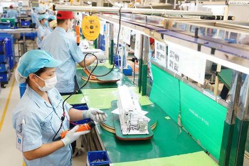 Hàng loạt yếu tố tác động đến sản xuất kinh doanh của doanh nghiệp
