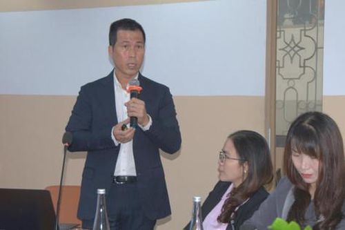 Đẩy mạnh chuyển đổi số, phát triển các ngành dịch vụ có giá trị gia tăng cao
