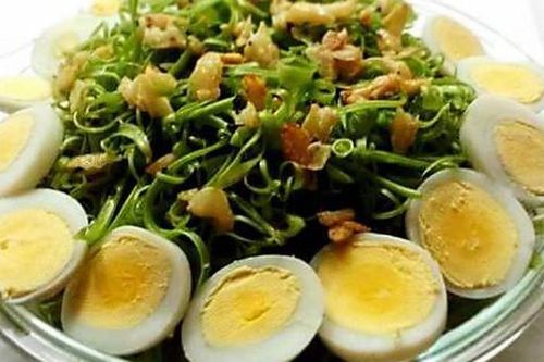 Thực đơn 3 ngày giảm cân với rau muống