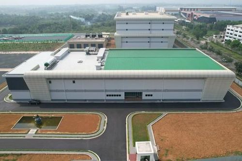Nhà máy sản xuất dược phẩm công nghệ cao Hataphar của Dược Hà Tây được cấp Giấy chứng nhận GMP