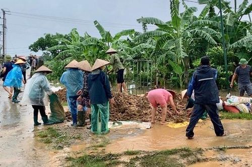2 người chết do mưa lũ, Hà Nội chỉ đạo 4 huyện ứng phó khẩn cấp