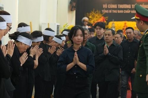 Gần 25.000 người đến làng Lại Đà viếng Tổng Bí thư Nguyễn Phú Trọng ngày 26/7