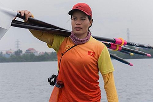 Tay chèo Phạm Thị Huệ: Bà mẹ hai con và ước mơ chinh phục Olympic