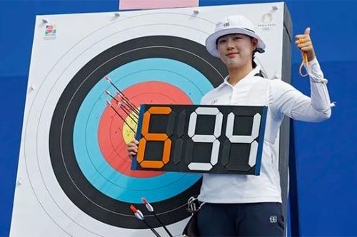 Nữ cung thủ Hàn Quốc Lim Sihyeon xác lập kỷ lục Olympic và thế giới mới