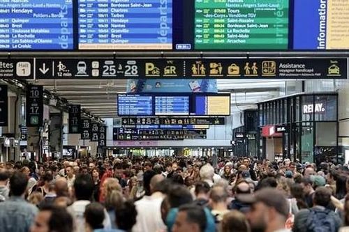 Hệ thống tàu cao tốc Pháp bị phá hoại ngay trước thềm khai mạc Olympic Paris