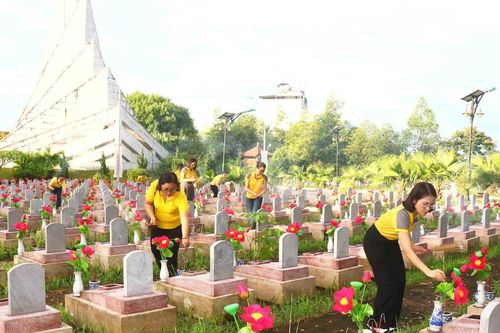 Những ngày tháng Bảy ở Nghĩa trang liệt sĩ Đô Lương