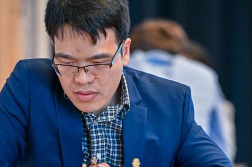 Lê Quang Liêm nhận thưởng lớn sau hat-trick vô địch