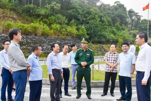 UBND tỉnh Nghệ An cho phép phương tiện cơ giới đường bộ 2 tỉnh Nghệ An- Bô Ly Khăm Xay (Lào) qua cửa khẩu phụ Thanh Thủy - Nậm On