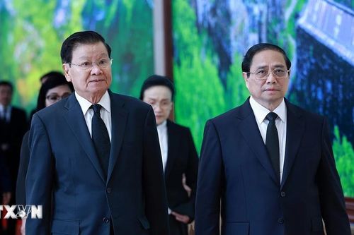 Thủ tướng Phạm Minh Chính tiếp Tổng Bí thư, Chủ tịch nước Lào