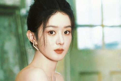Triệu Lệ Dĩnh gặp hạn lớn, tương lai mù mịt chỉ vì công khai với một nhân vật tai tiếng