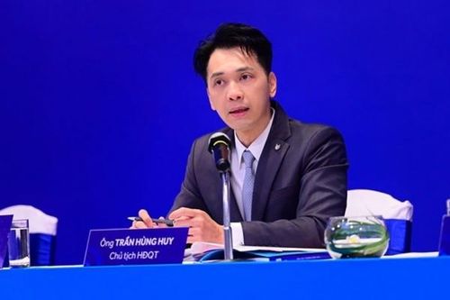 Ngân hàng ACB 'ém' thù lao của Chủ tịch HĐQT Trần Hùng Huy