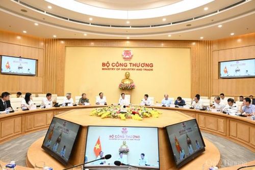 Bộ trưởng Nguyễn Hồng Diên làm việc với tỉnh Quảng Trị về phát triển các dự án năng lượng