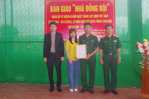 Bộ Chỉ huy Quân sự tỉnh Gia Lai bàn giao Nhà đồng đội tại Chư Sê
