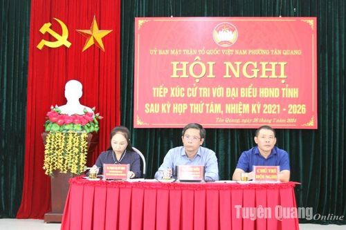 Bí thư Thành ủy Tạ Đức Tuyên tiếp xúc cử tri phường Tân Quang