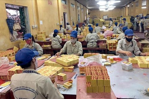 Cổ phiếu CAP cùng chiều với kết quả kinh doanh của doanh nghiệp sản xuất vàng mã hiếm hoi trên sàn chứng khoán
