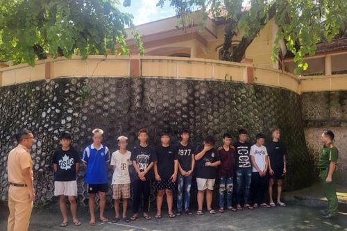 Khởi tố 11 bị can gây rối trật tự công cộng