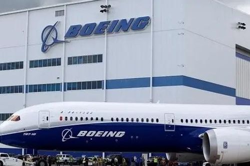 Boeing phải nộp phạt ít nhất 243 triệu USD