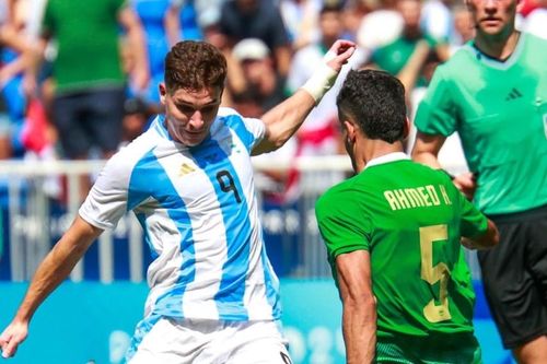 Julian Alvarez lập cú đúp kiến tạo, Olympic Argentina sáng cửa đi tiếp