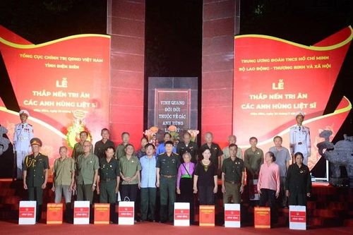 Nhiều hoạt động tri ân người có công, gia đình chính sách ở Điện Biên