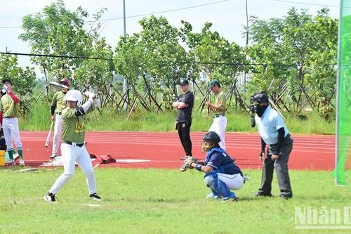 Gần 200 chày thủ tranh tài giải Bóng chày các câu lạc bộ toàn quốc