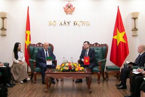Bộ trưởng Nguyễn Thanh Nghị tiếp Bộ trưởng Cựu chiến binh Algeria