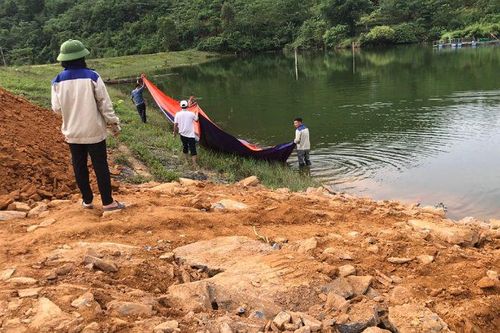 Hòa Bình khắc phục sự cố xói lở thượng lưu công trình hồ Nà Tằm