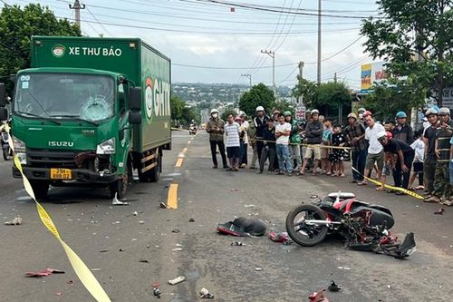 Tai nạn giao thông ở Đắk Lắk khiến 2 vợ chồng già tử vong