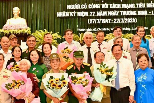TPHCM tiếp tục làm tốt hơn chính sách với người có công
