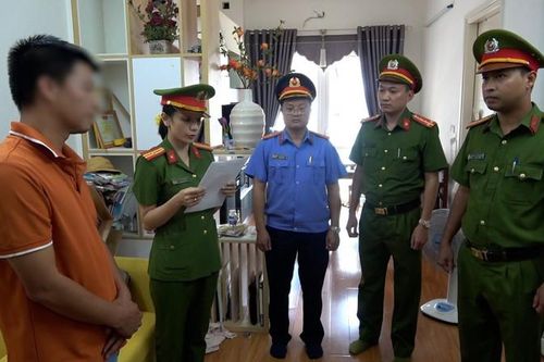 'Ăn bớt' tiền bảo trì, Trưởng ban quản trị khu chung cư bị khởi tố