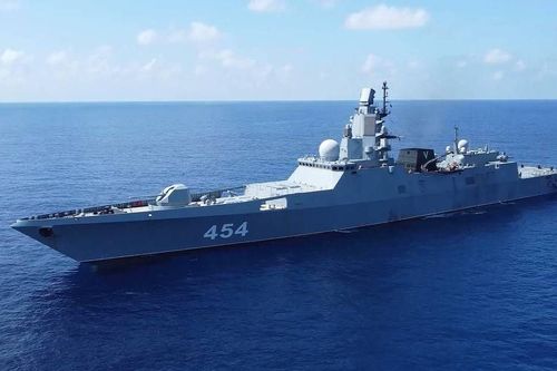 Tàu chiến tối tân Đô đốc Gorshkov của Nga thăm Algeria