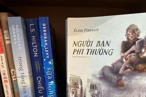 Thân thế kỳ bí của tác giả cuốn sách được bình chọn hay nhất thế kỷ 21