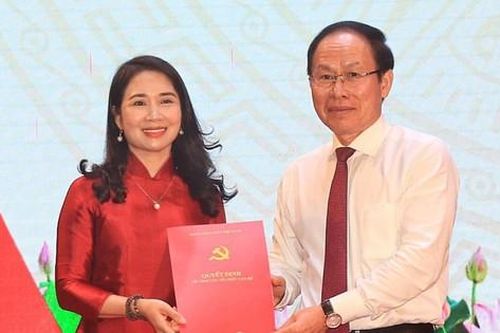 Hải Phòng: Chỉ định nữ Giám đốc Sở giữ chức Bí thư Quận ủy