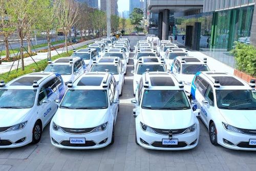 Xe tự lái đưa ngành gọi xe lên một thách thức mới