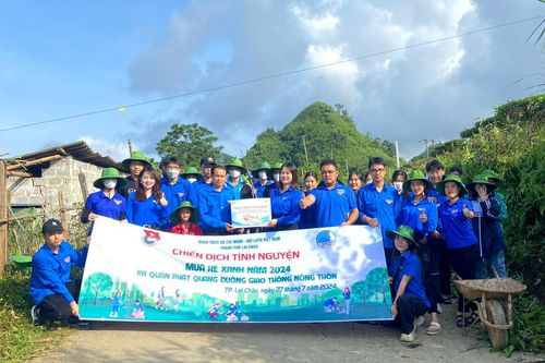Ra quân chiến dịch tình nguyện 'Mùa hè xanh năm 2024'