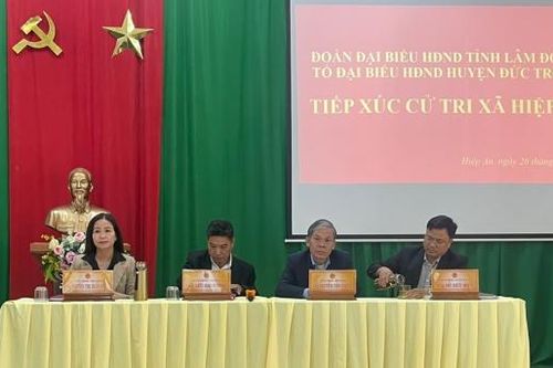 Đại biểu HĐND tiếp xúc cử tri tại huyện Đức Trọng