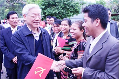 Đồng bào Nam Đông, A Lưới nhớ ơn Bác Trọng!