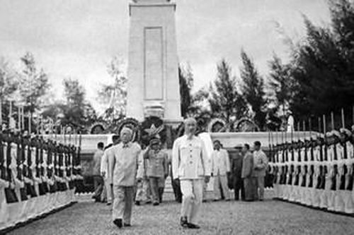 Tấm lòng của Bác Hồ với thương binh, liệt sĩ