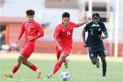 Hoàng Quang Dũng với cú hat-trick để đời