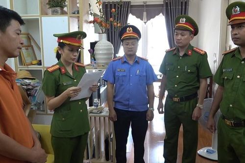 Tạm giam Trưởng ban Quản trị chung cư Aranya về tội tham ô tài sản