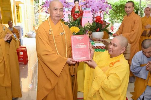 Lễ tưởng niệm Hòa thượng Thích Tâm Tựu, bổ nhiệm trụ trì chùa Thiên Sơn (Q.Bình Thạnh, TP.HCM)